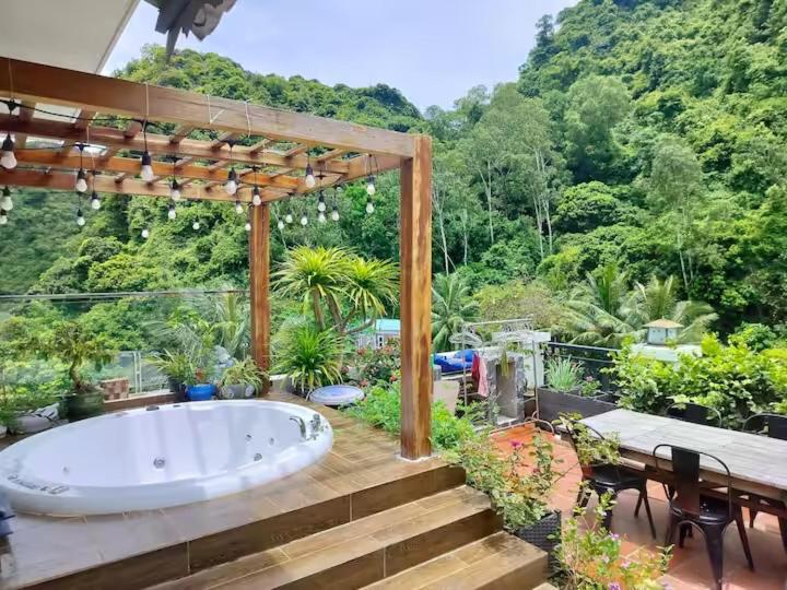 Catba Backpackers Hostel & Pool Bar Chan Chau الغرفة الصورة