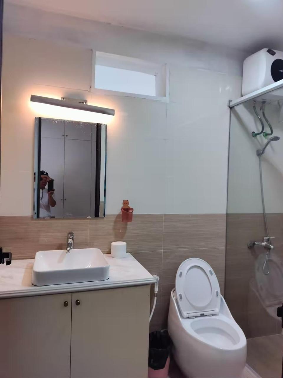 Catba Backpackers Hostel & Pool Bar Chan Chau الغرفة الصورة