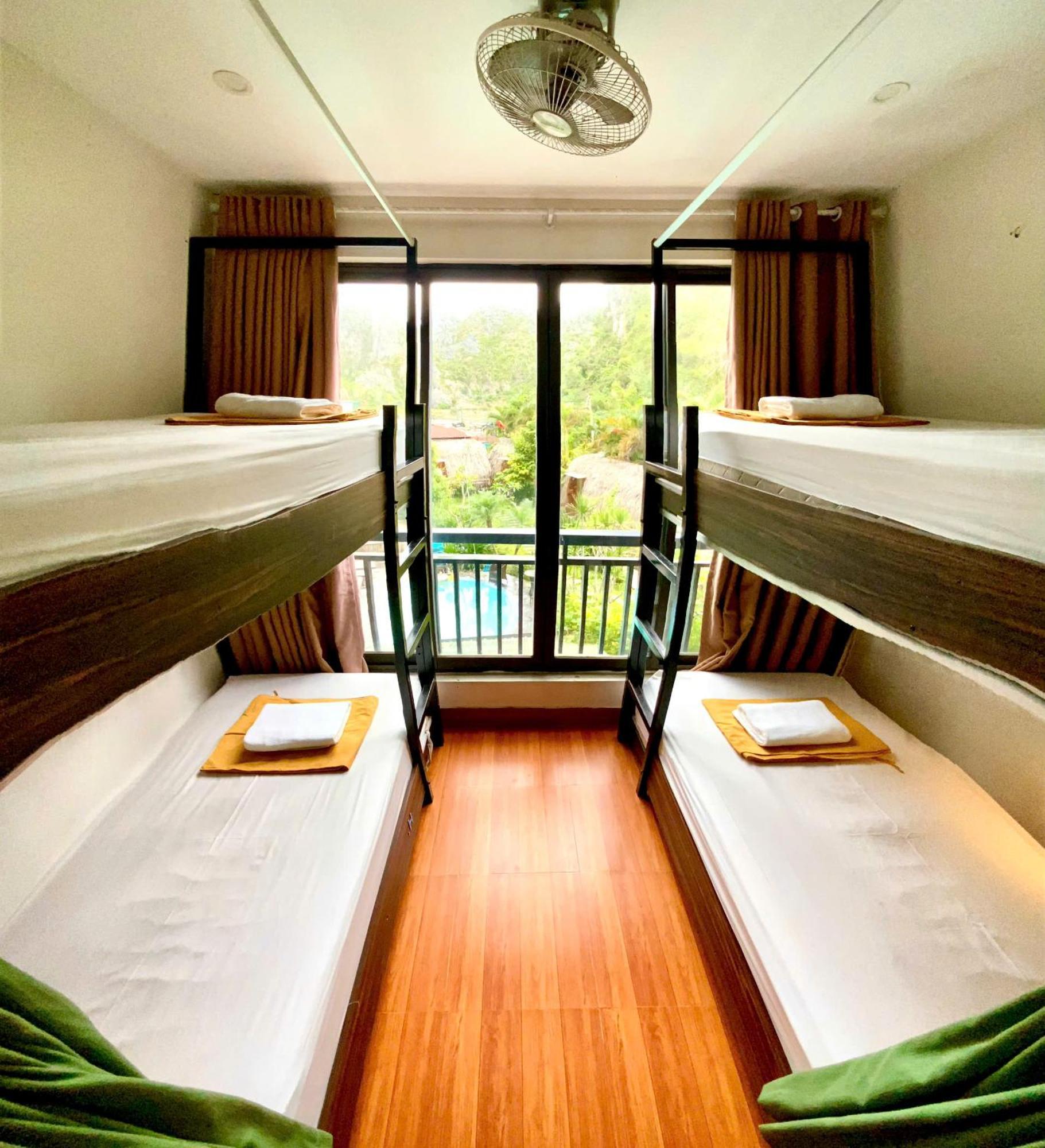 Catba Backpackers Hostel & Pool Bar Chan Chau المظهر الخارجي الصورة
